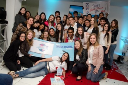 Gincana virtual da Revista Its premia escola de Itajaí