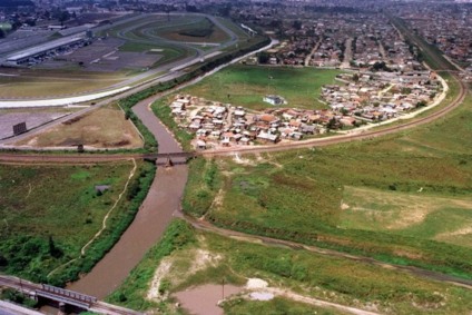 Bairro Cajuru_ Rio Atuba e Autódromo de Curitiba – Vista Aérea Curitiba, 11/03/99 Foto: Carlos Ruggi/SMCS (8089)