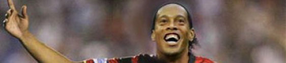 Ronaldinho Gaúcho: garoto-propaganda dos pés à cabeça 