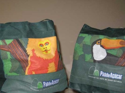Descarte de sacolas plásticas vale pontos no Pão de Açúcar
