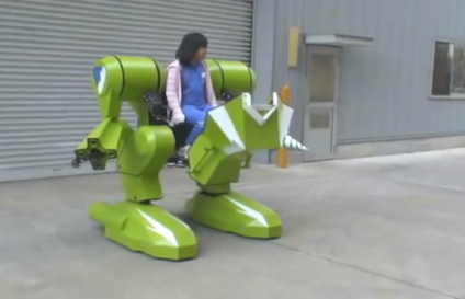 Empresa japonesa cria robô gigante para crianças