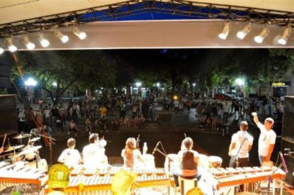 Aldeia Sesc Imembuy com atrações em Santa Maria