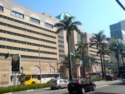 Shopping Center 3 homenageia São Paulo