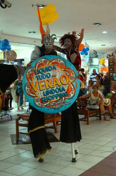 Lindóia com decoração especial para o "Liquida Tudo Verão"