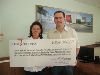 Farol entrega arrecadação da Casa Mágica do Papai Noel