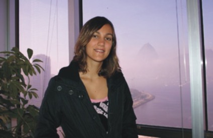 Simone Basto em ação na Giovanni+Draftfcb