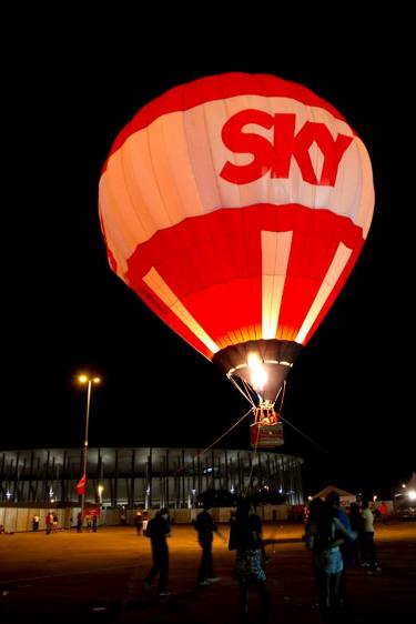 SKY patrocina Villa Mix Festival e promove voo de balão