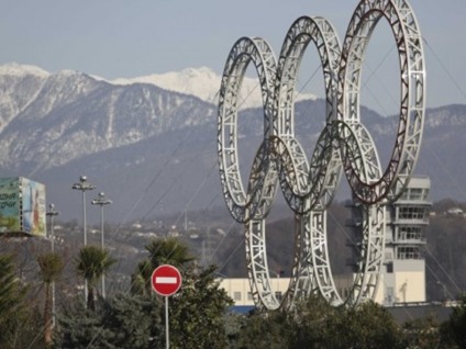 Olimpíadas de Sochi começam com obras inacabadas