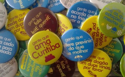 Coleção de souvenir fortalece a imagem de Curitiba