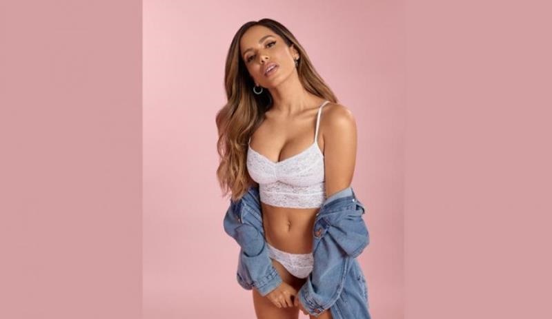 Anitta é a estrela da nova campanha da Hope