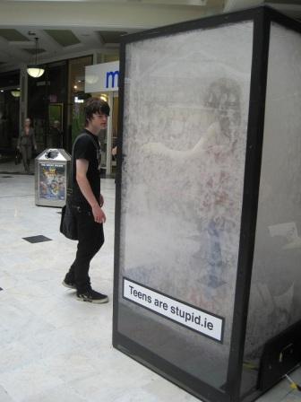 Ação antitabagismo para jovens impressiona na Irlanda 