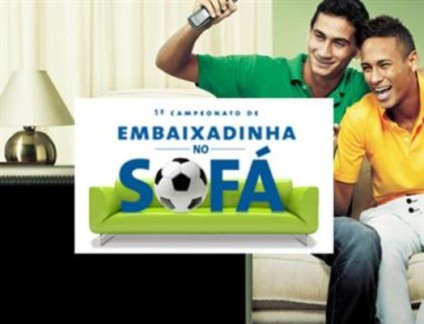 Embaixadinhas no sofá com a Telefônica