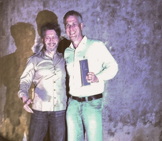 Jerry Rosen, vice Chairman da WPI e Fernado Guntovitch, The Group, recebendo o prêmio Perfect Partner.