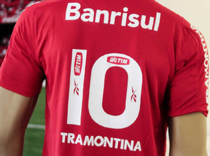 Inter assina patrocínio com a TIM por três anos