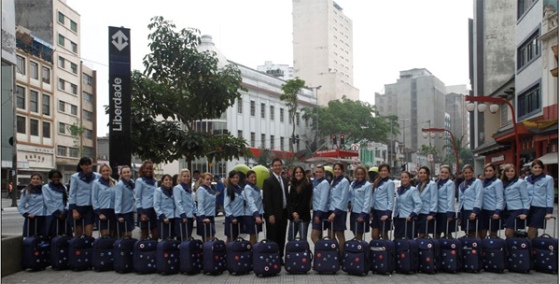 TIM vai ao bairro da Liberdade apresentar novo produto