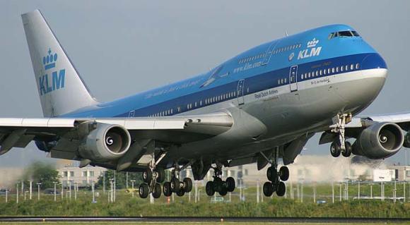 KLM com ações promocionais simultâneas no Facebook