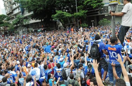 Festa pelo título do Cruzeiro será fora do estádio