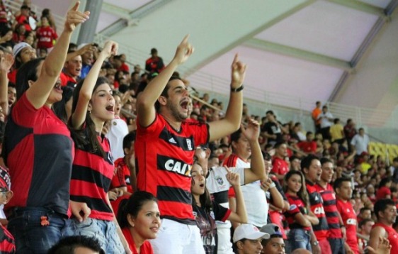 Flamengo vai a Manaus com time completo