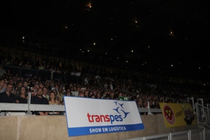 Transpes reúne clientes e parceiros no show de Elton John