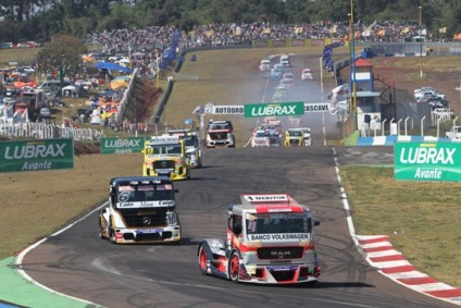 Autódromo Oscar Cabalén recebe Fórmula Truck