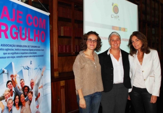 Marta Dalla Chiesa, da Abrat entre Clara Irigoyen e Elvira Viedma, do Turespaña.