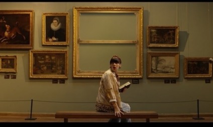 Samsung une TV e arte de forma divertida