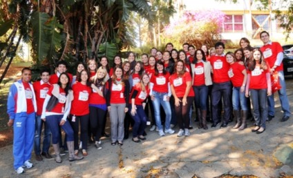 Voluntários da Unilever educam sobre lavagem de mãos
