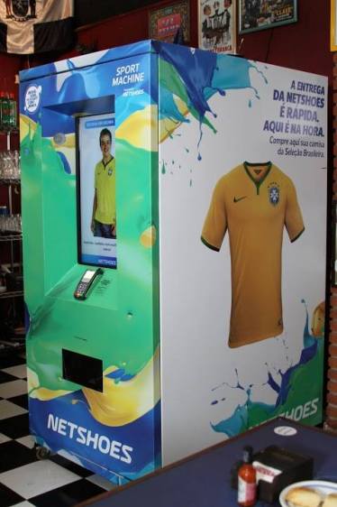Netshoes inova na venda de camisas da Seleção Brasileira