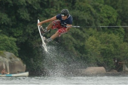 Suzuki Veículos patrocina Wakeboard