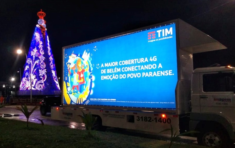 TIM homenageia Círio de Nazaré com truckdoor itinerante TIM homenageia Círio de Nazaré com truckdoor itinerante