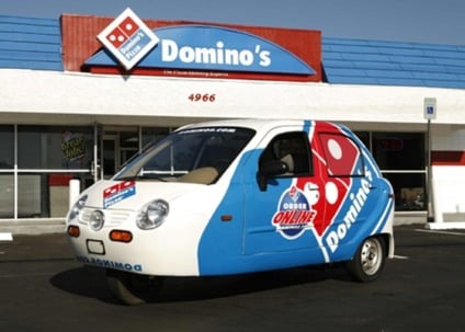 Domino's pede ajuda para projetar veículo de entrega