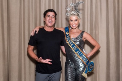 Deborah Secco é coroada Rainha do Camarote Allegria