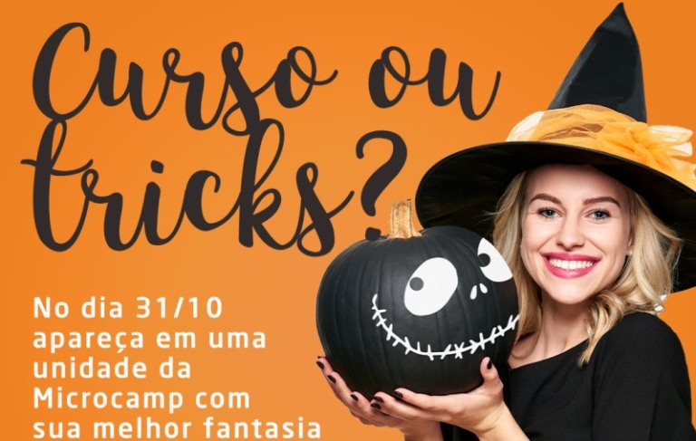 Cliente com fantasia no Dia das Bruxas ganha curso na Microcamp