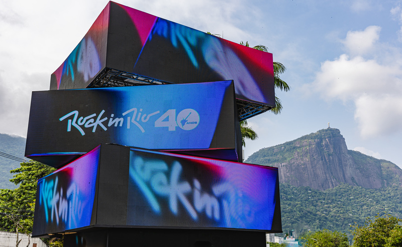 Rock in Rio inaugura instalação artística de LED na Lagoa Rodrigo de Freitas