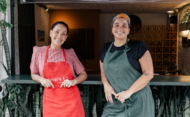 CIMPLES by Carolina Ferraz realiza experiência gastronômica para apresentar coleção de pijamas