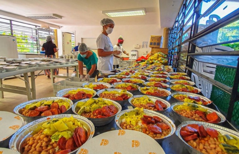 Zé Delivery realiza ação em parceria com Ação da Cidadania, Gastromotiva e G10 Favelas Zé Delivery realiza ação em parceria com Ação da Cidadania, Gastromotiva e G10 Favelas