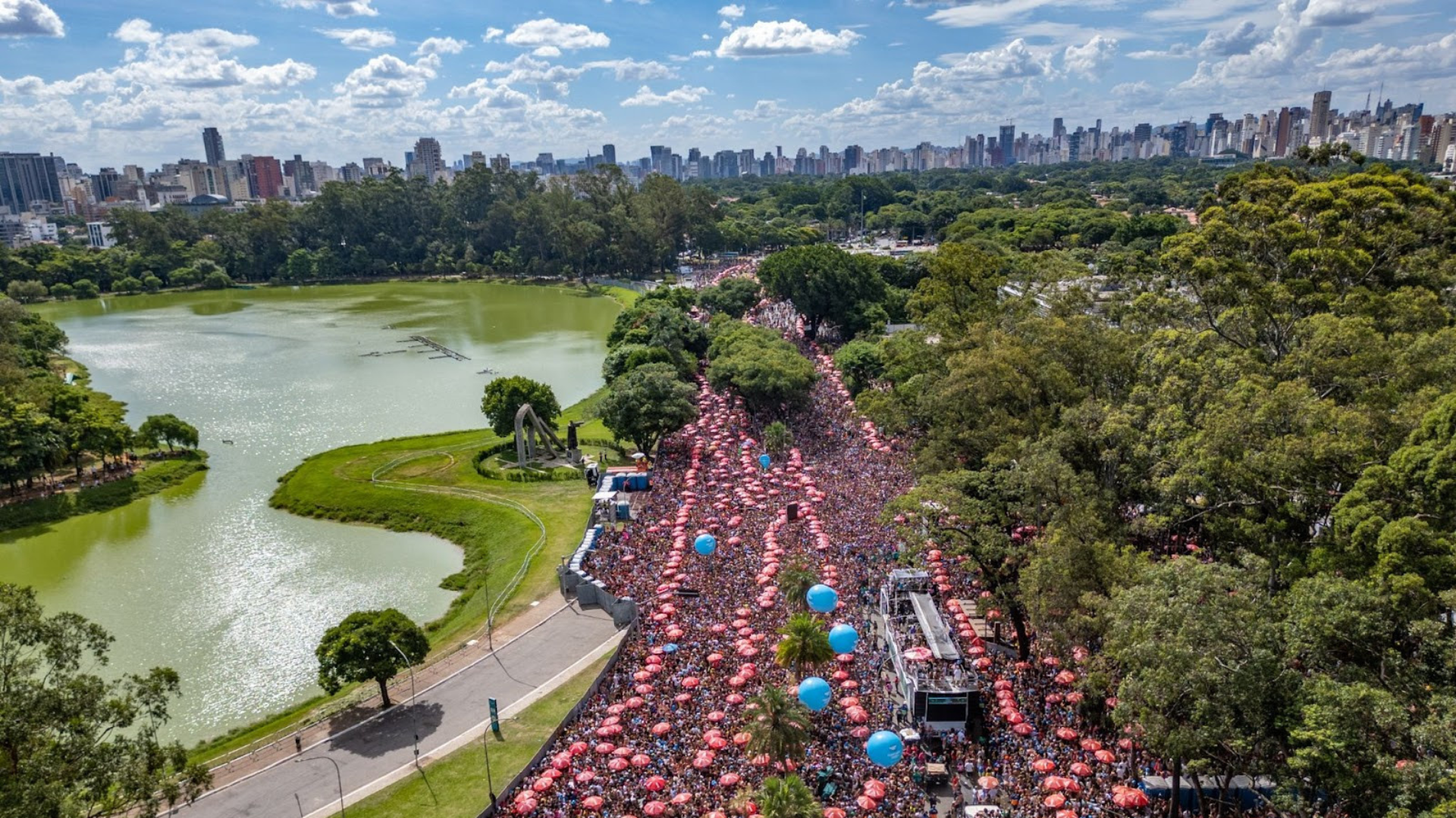 Bloco da Latinha Mix recebeu mais de 1 milhão de pessoas