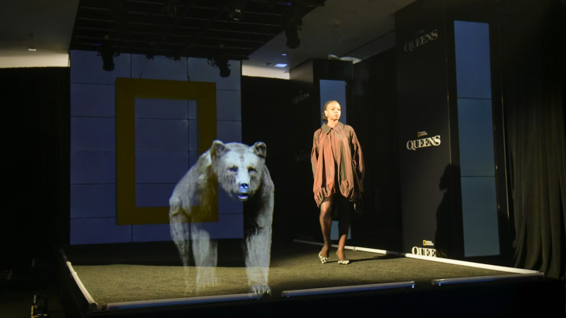 Por que a Nat Geo desfilou com animais holográficos na New York Fashion Week?