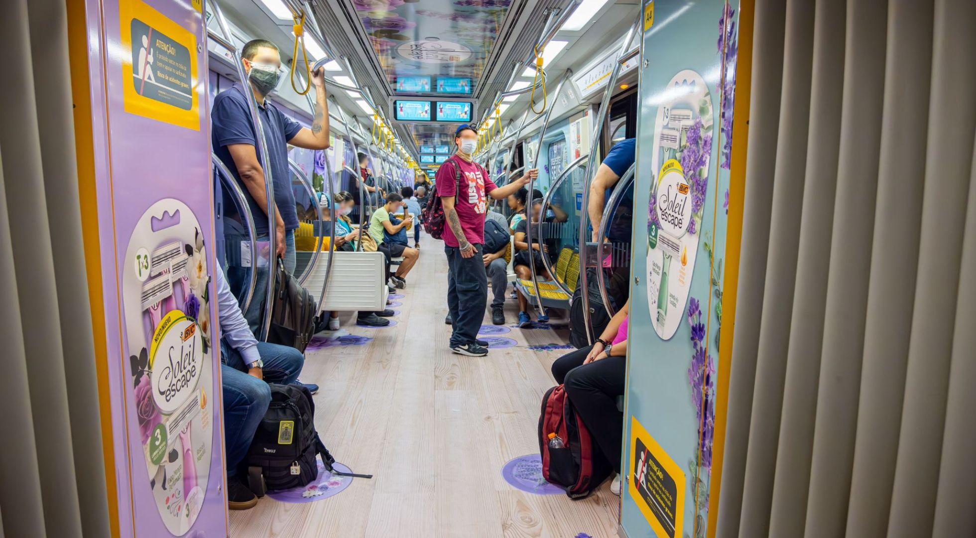 Bic envelopa vagões do metrô de São Paulo