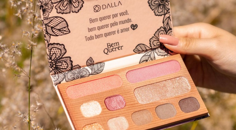 Cósmeticos DALLA feitos com material reciclável