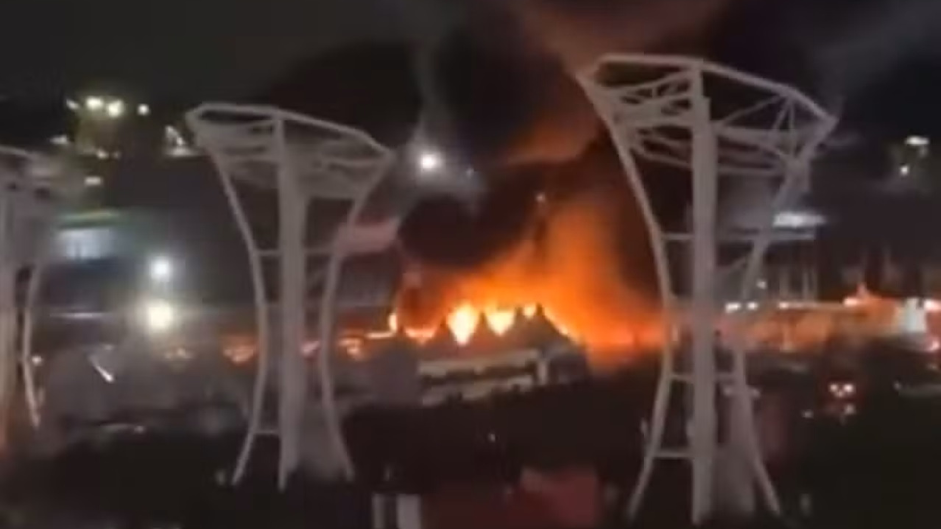 Lollapalooza Brasil tem incêndio em tenda de apoio