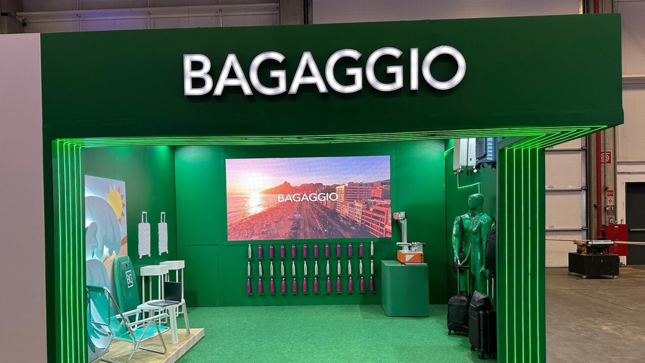 A Bagaggio estará presente no VTEX DAY, que começa hoje em São Paulo. Além de uma palestra do CEO Filipe Barbosa, a marca também contará com um stand para exibição e venda de produtos. A novidade é a prateleira infinita, solução inovadora que integra estoques de lojas físicas e online em um único aplicativo.

