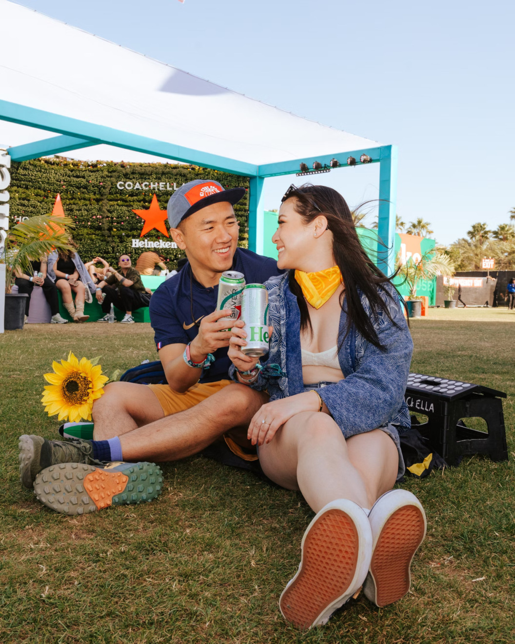 A Heineken, patrocinadora oficial do Coachella há mais de 20 anos, promoveu a Heineken House, seu festival anual dentro do festival. 