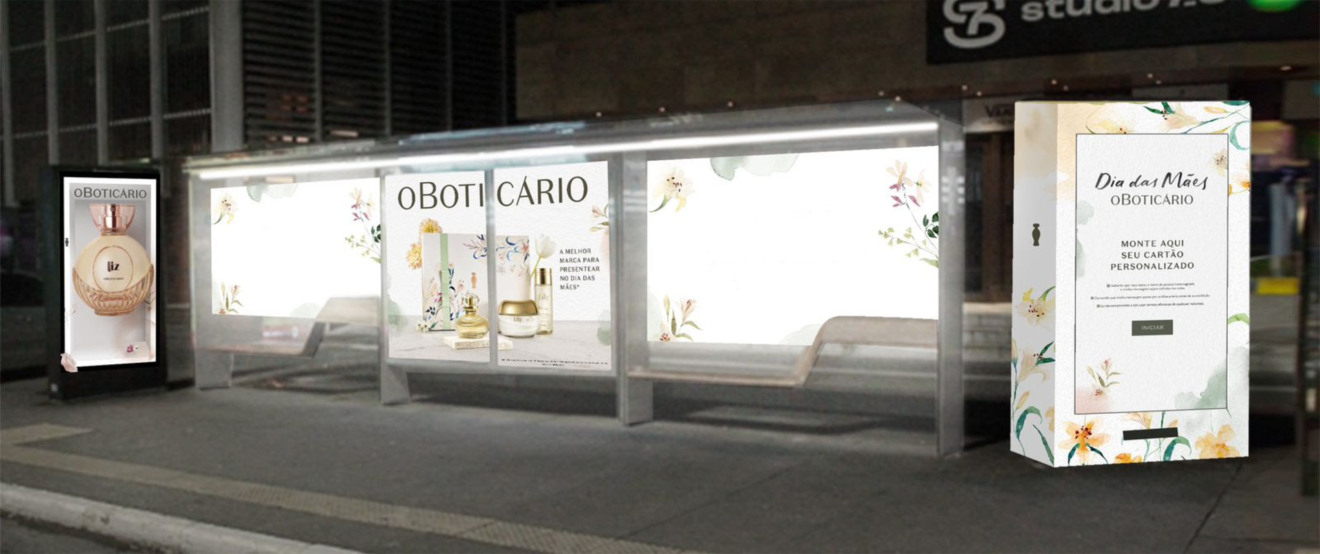 Além das atividades nas lojas conceito, a marca preparou uma ativação em mídia OOH, uma estrutura urbana localizada na Avenida Paulista, em frente à faculdade Cásper Líbero, em São Paulo.