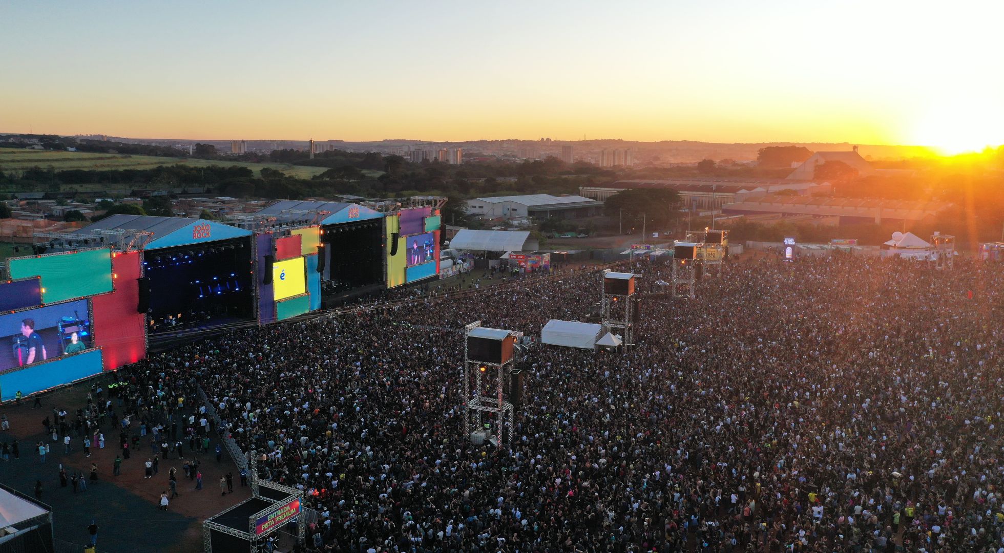 Imagem do palco do Festival João Rock