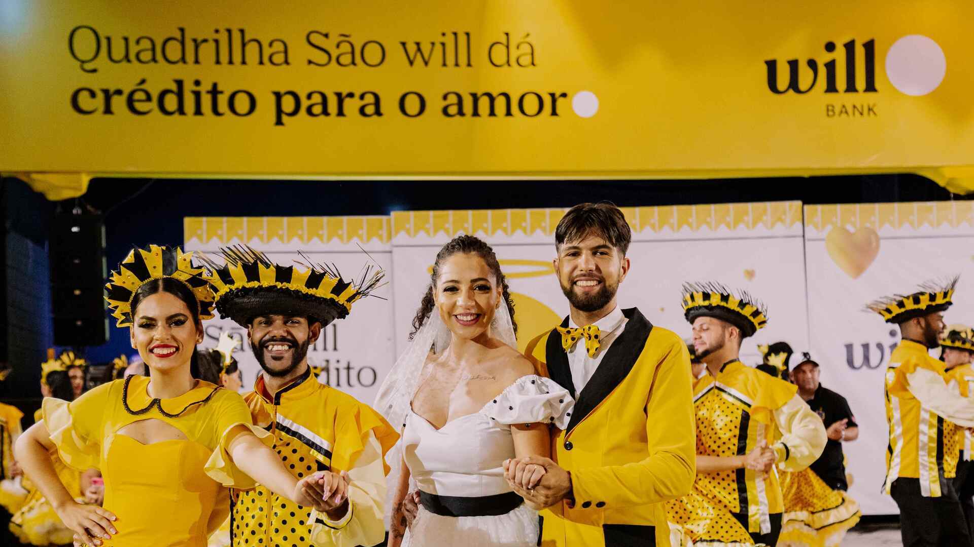 A primeira quadrilha com casamento de verdade, que teve pedido feito via PIX, marcou dia de valorização da cultura e muita diversão