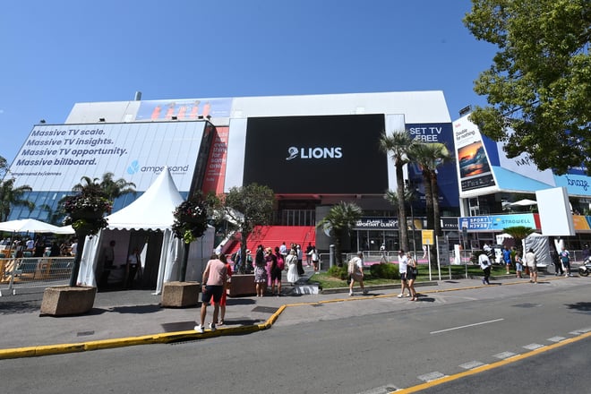 Espaço Palais para ativação de marca no Cannes Lions 2024