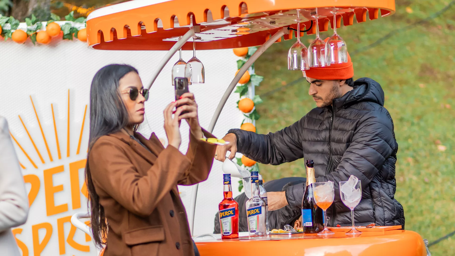 O objetivo é fortalecer a presença das marcas produzidas pela Campari no mercado brasileiro através de experiências assinadas pela agência