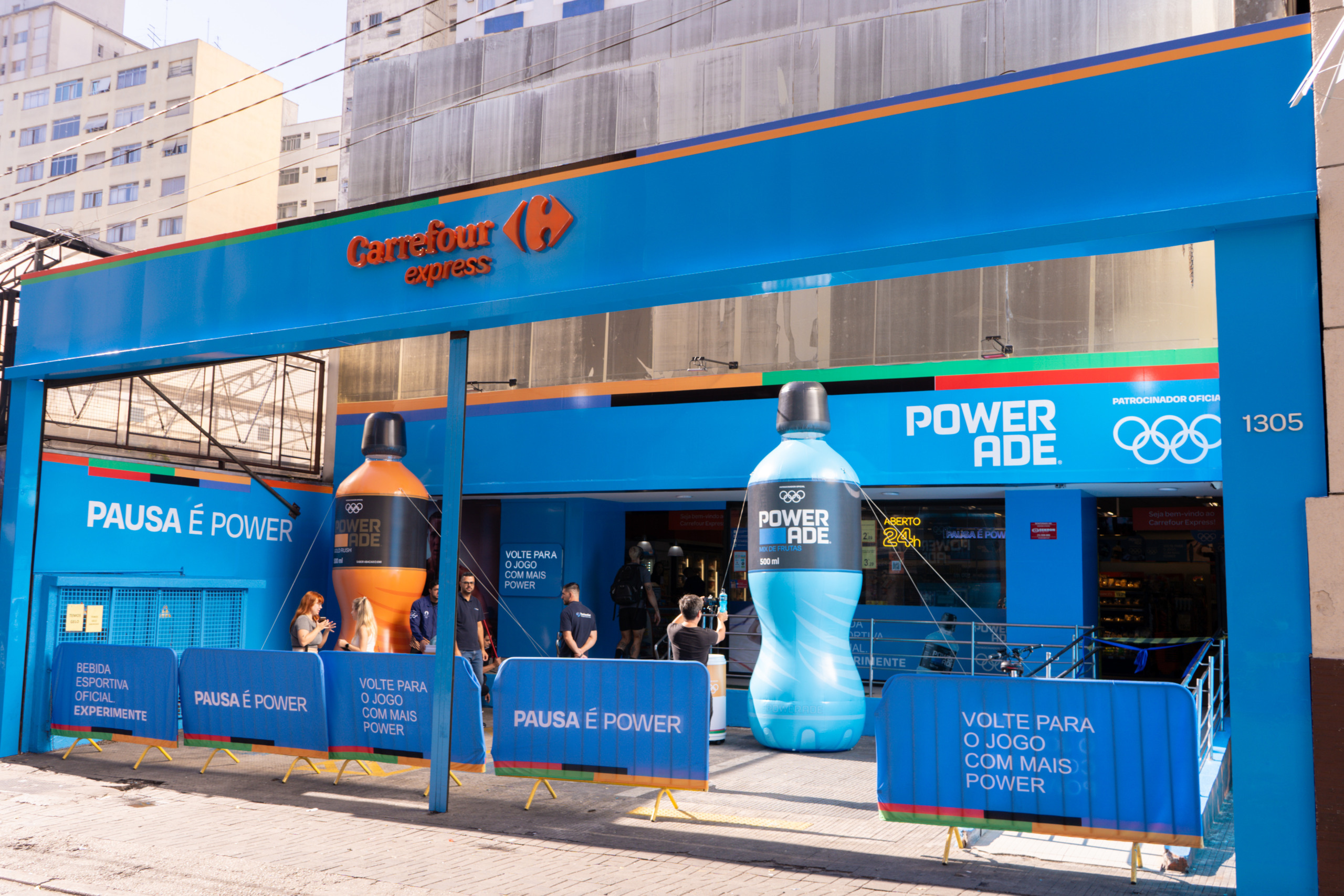 Ativação do Carrefour e Powerade na augusta