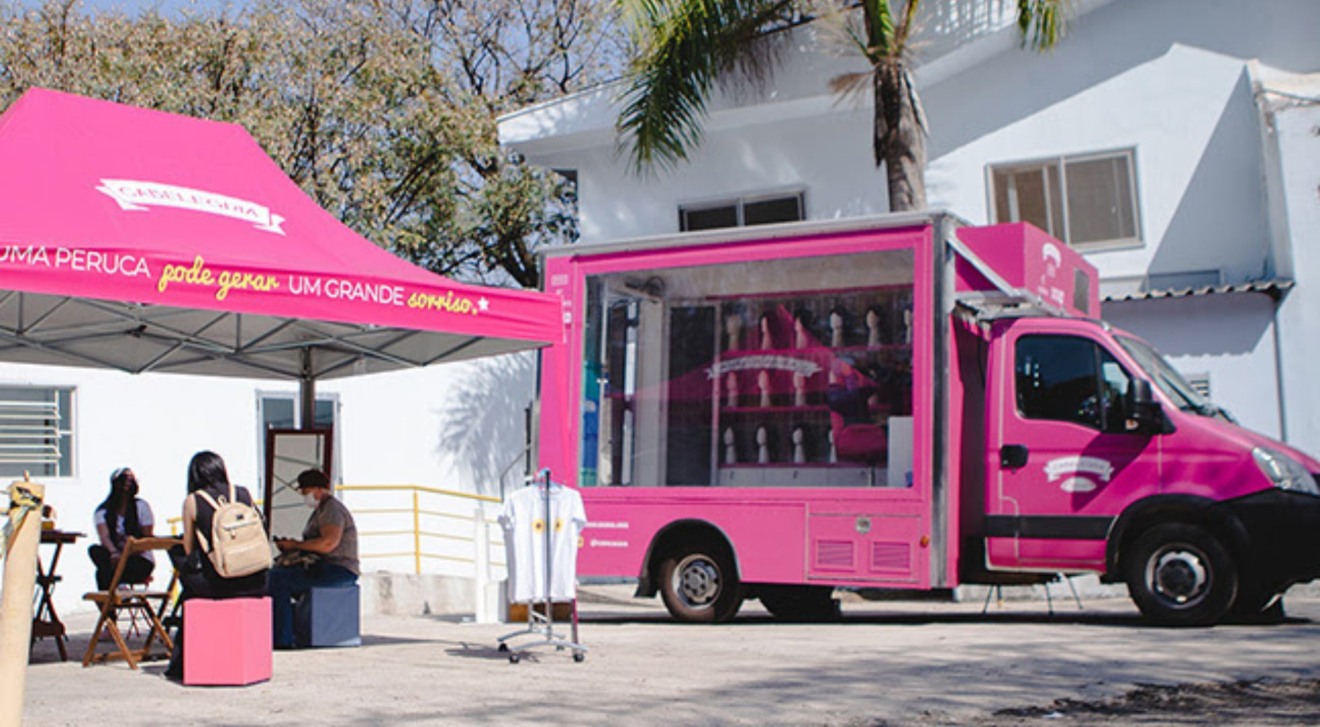 Grupo L'Oréal promove ação para doação de cabelo Grupo L'Oréal promove ação para doação de cabelo